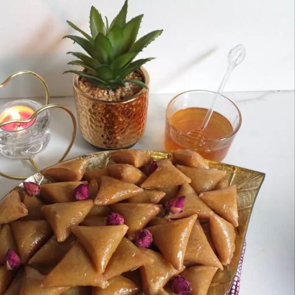 Almond Briwat