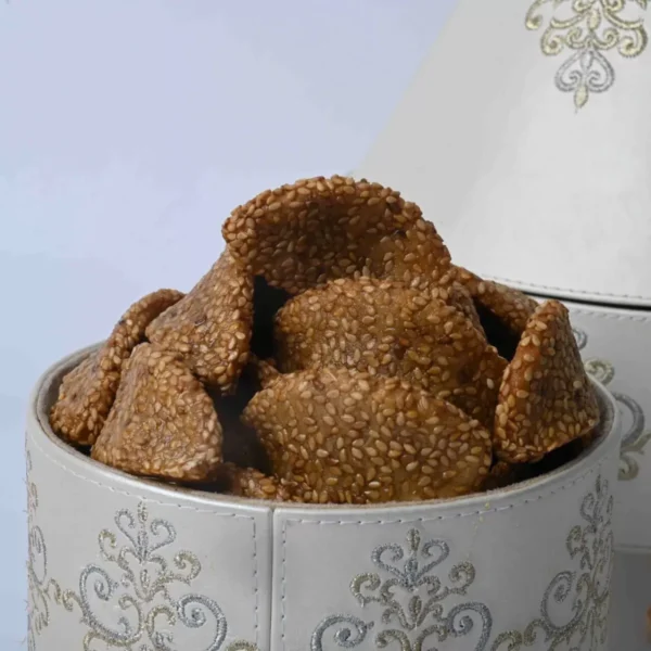 Kaab El Ghazal with Sesame