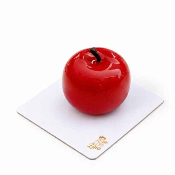 Red Apple Trompe-l’œil